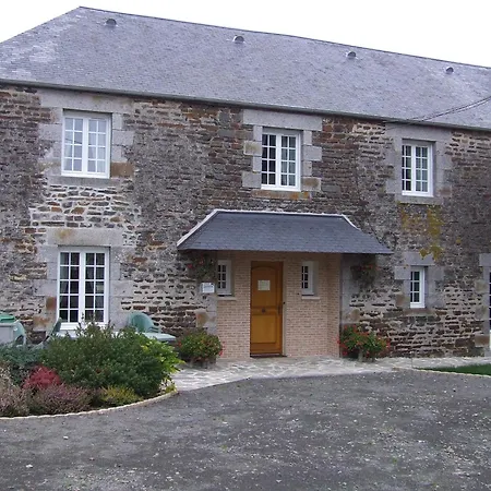Les Abris De La Bed & Breakfast